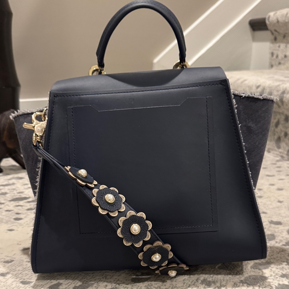 Zac Posen Elegant Navy Blue Handbag - Picture 8 of 12